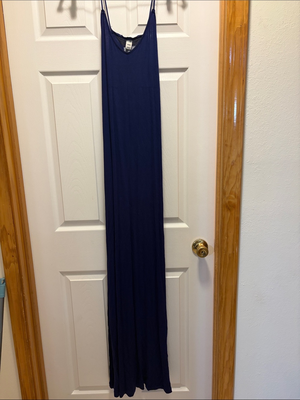 Old Navy Navy Spaghetti-Strap Maxi Dress